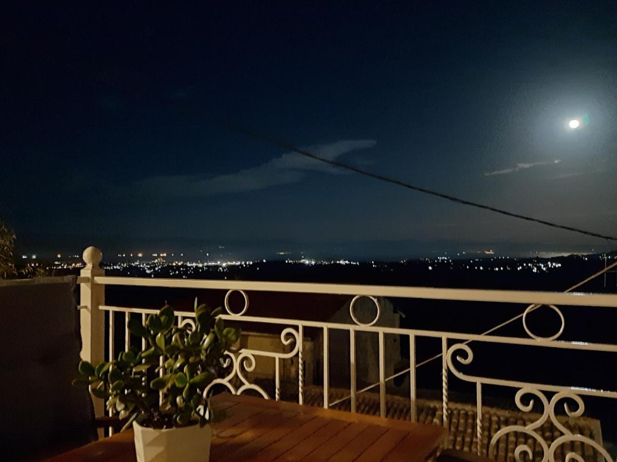 Apartament Kontis Apts Pelekas Zewnętrze zdjęcie