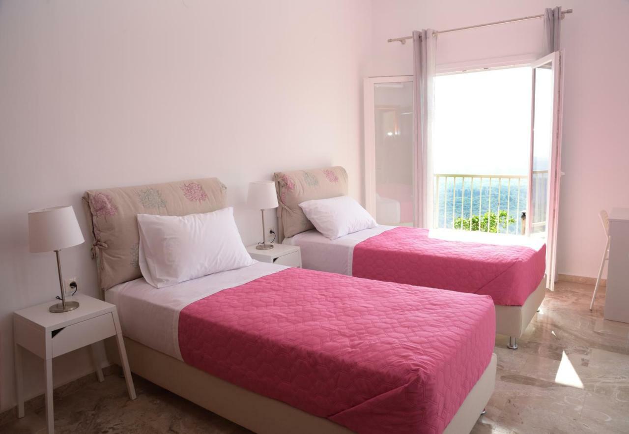 Apartament Kontis Apts Pelekas Zewnętrze zdjęcie